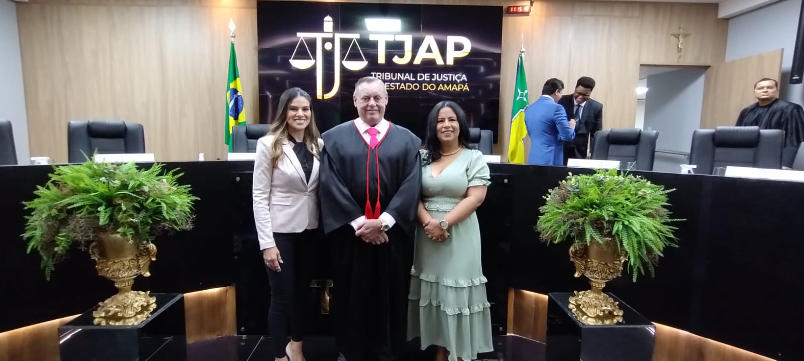 Presidentes da OAB-AP e Caixa de Assistência participam de Posse de Promoção e Remoção de Juízas e Juízes, no TJAP